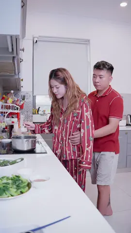 Tính thể hiện tình cảm và cái kết !! #tranngocphuongmai #giadinh #phunu #honnhan #tinhyeu #vochong #tinhcam #mairis #cuocsong #giaitri 