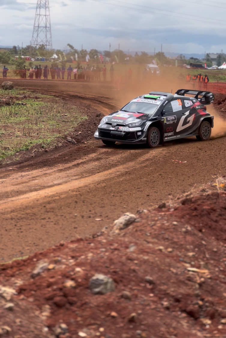 Wow!! #wrc #safarirallykenya #Toyota 