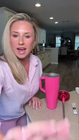 Just imagine how much easier it will be this summer to throw in your beach/pool bag and not worry about it spilling. @BrüMate will FOREVER be my favorite! #tumbler #tumblersoftiktok #cup #brumate #bottle #water #springtok #tiktokshopspringglowup 