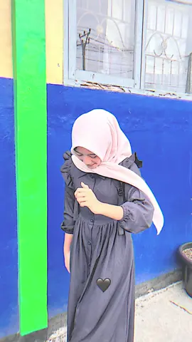 #CapCut nesa ini ma bkn neza🥰#potretceweyanggapernahgambek #fyppppppppppppppppppppppp #sehatsehatpembenciku #maucantikbiarfyp #fypage #bocilsmp #mots? #yaliyali 