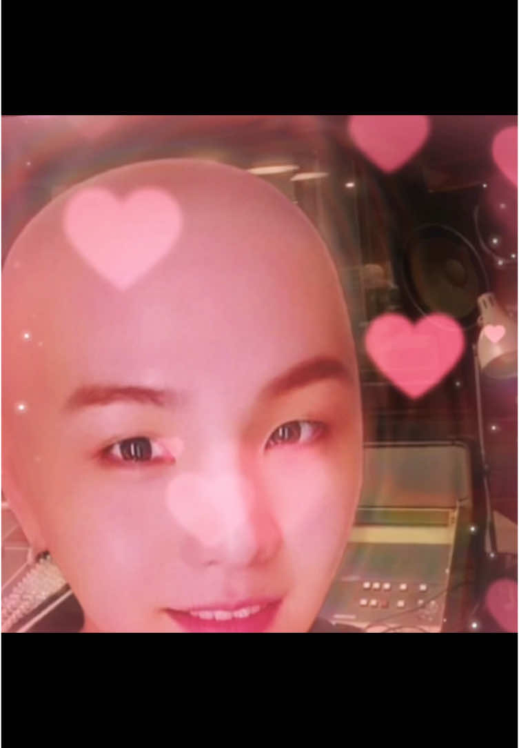 GAWDDDDDDDDD HES SOOOO #yoongi #bts #fyp //allfake