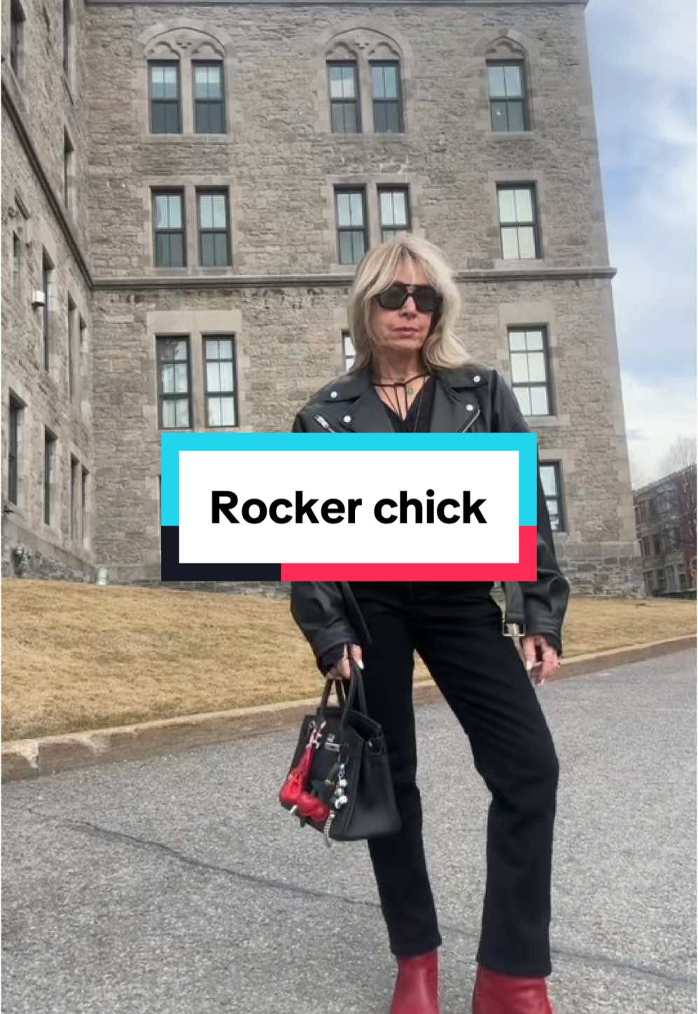 #CapCut one of my three words is edgy. Channeling Kate Moss #allblackoutfit #motojacket #redboots @LAMARQUE @zadigetvoltaire.westmount @ZARA @H&M 