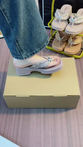รีบเลยนะเดี๋ยวจะได้ราคาเต็ม👠🥹สวยและใส่ดีเลยราคาดีด้วย 🫶🏻♥️💕#รองเท้า #รองเท้าส้นสูง #รองเท้าส้นสูงใส่สบาย #รองเท้าออกงาน #รองเท้าใส่ทํางาน #รองเท้าผู้หญิง #รองเท้าแฟชั่น