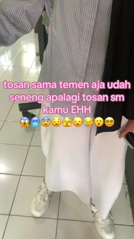 #tosan #katakata #foryoupageofficiall ##fyppppppppppppppppppppppp #xcyzba #astrieieiei #crush #4u #fyp #foryou #foryoupage #tiktok?pelit?fyp #fypシ゚viral🖤tiktok #biefef #viral @2012 