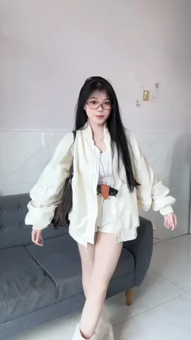 Áo dù xinh xỉuuuuu Khoác hè thì khỏi phải bàn nha mấy bà 🖤🖤🛒🛒 #xuhuong #xuhuongtiktok #aokhoac #aokhoacdu #aodu #aokhoacdunamnu 
