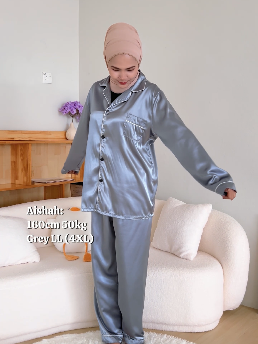 Pyjamas OVERSIZE!!✨🤍 Siapa sama dengan Aishah suka pakai baju tidur saiz besar angkat tangan🤭🤭 selesa kan🥰 #pyjamas #bajutidur #bajutidurplusize #bajutidursatin #bajutidurwanita #bajutidurlelaki #yth_as #yth_yy #missypyjamas #sleepwearfashion #oversize 