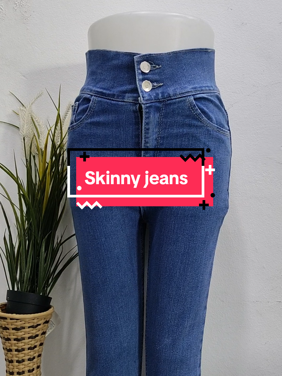 Celana jeans skinny silang belakang kekinian wanita #skinnyjeans #jeansskinny #jeanssilangbelakang #jeansviral 