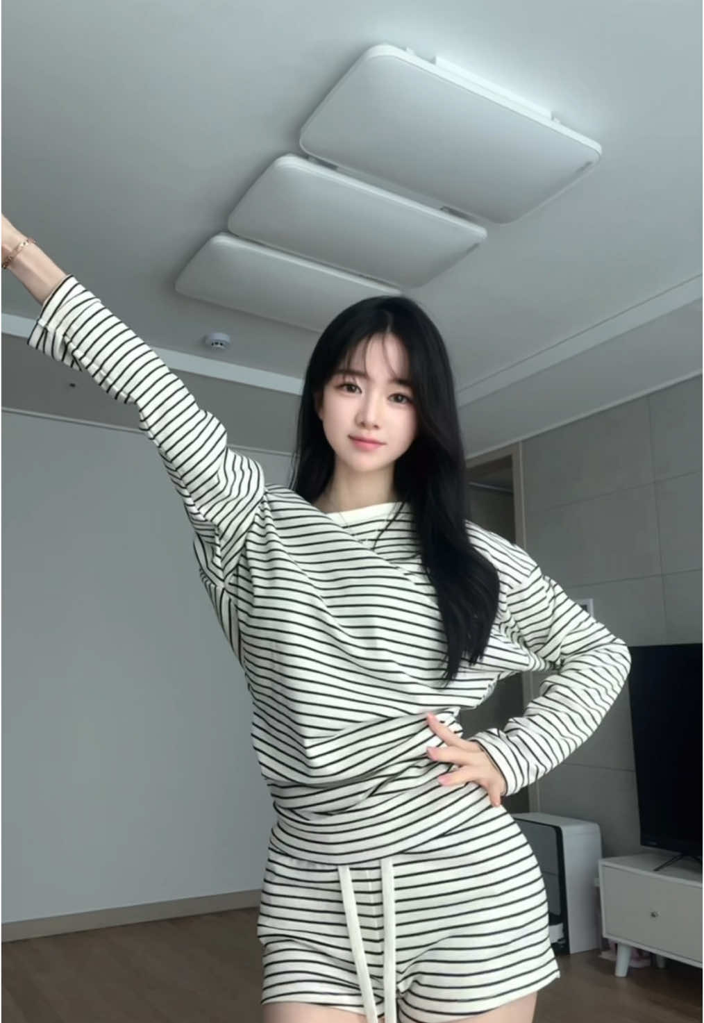 외국에서 유행하는 춤 #down#dance #fypシ #f#fff#fyp 