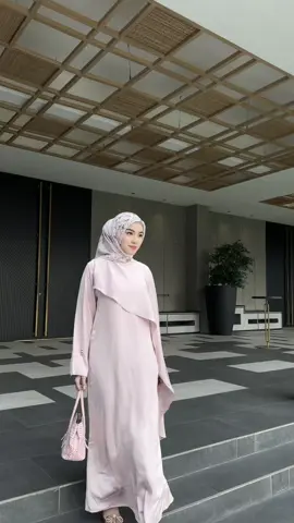 dress&hijab dari @sylmi.basic 🩰