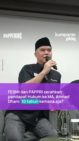 Federasi Serikat Musisi Indonesia (FESMI) dan Persatuan Artis Penyanyi, Pencipta Lagu, dan Pemusik Republik Indonesia (PAPPRI) ikut dalam proses kasasi di Mahkamah Agung (MA). FESMI dan PAPPRI berada dalam satu berkas. Mereka kompak mengajukan Amicus Curiae.  Berkas 35 halaman yang diajukan FESMI dan PAPPRI kurang lebih menerangkan bahwa putusan Pengadilan Niaga telah keliru dalam menerapkan hukum. Ahmad Dhani heran melihat langkah sigap yang dilakukan FESMI dan PAPPRI dalam perkara itu. Sebab, selama ini dia menilai bahwa kedua organisasi tersebut tak pernah memperhatikan hak-hak ekonomi para pencipta lagu. Aset: kumparan #happening #update #entertainment #svt #musik #royalti #directlicense #lmk #musikindonesia #penciptalagu #musiknasional #industrimusik #laguindonesia #noah #ahmaddhani #aksi #hakcipta  