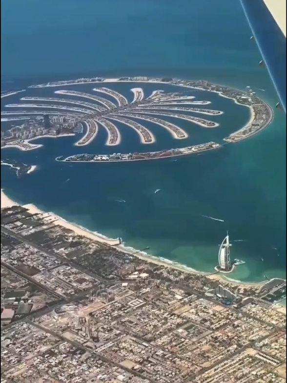 🇦🇪 #InDubai #AtlantisThePalm #ViralVideo #globalglimpse🌏 #Dubai #BurjAlArab #fyp 