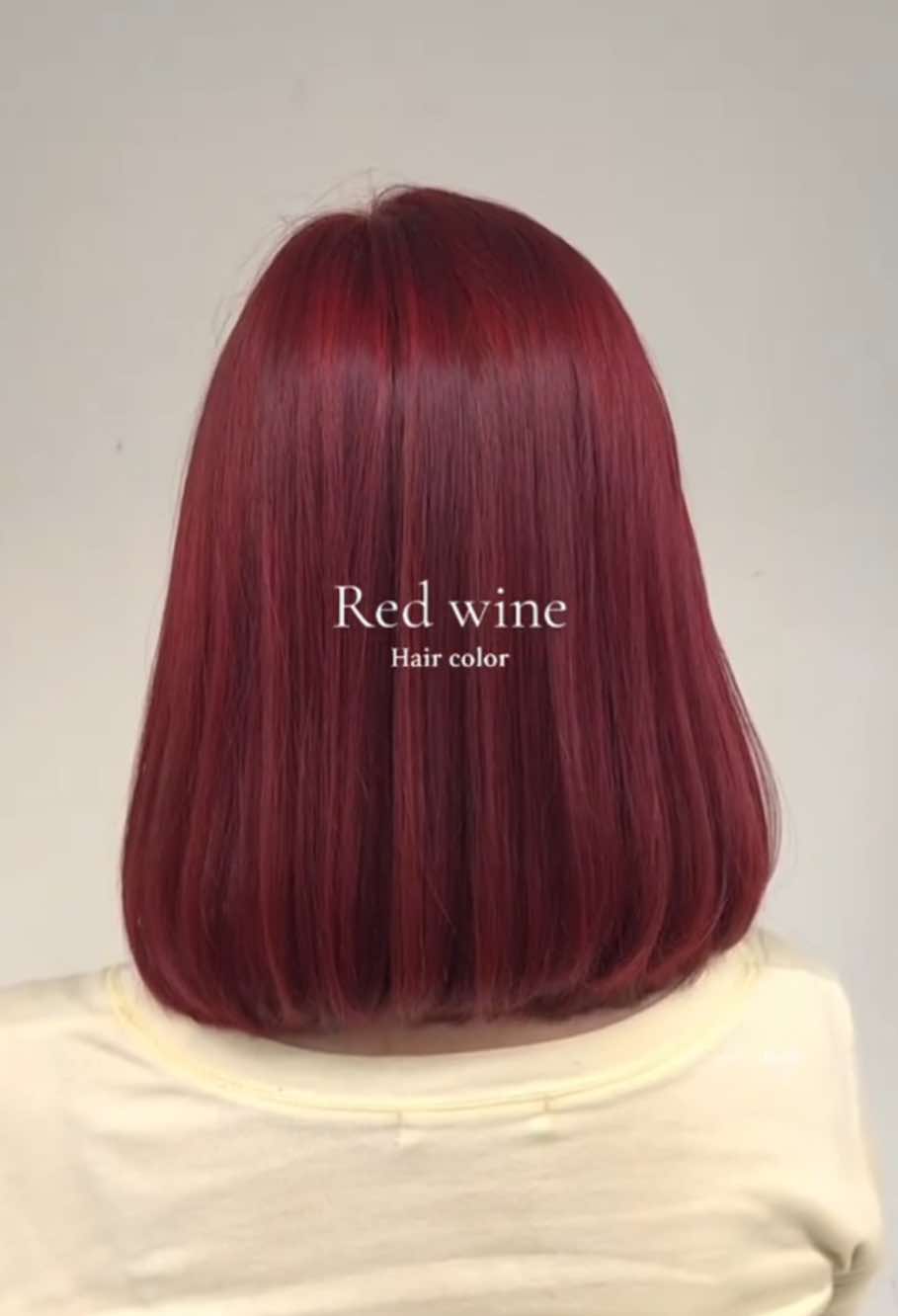 Red wine hair color💕 Warna rambut yang memberikan kesan cerah dan segar pada wajah.  Haircut bob . . #hair #haircolor #hairideas #hairinspiration