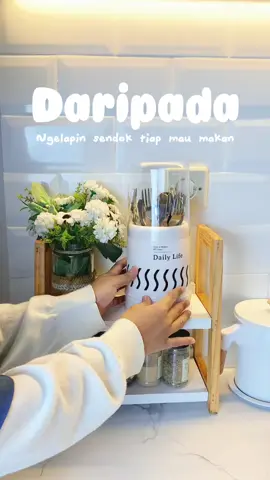 Ini dia yang dicari, tempat sendok yang udah ada tutupnya #tempatsendok #raksendok #peralatandapur #dapurestetik #sendokmakan #sendok 