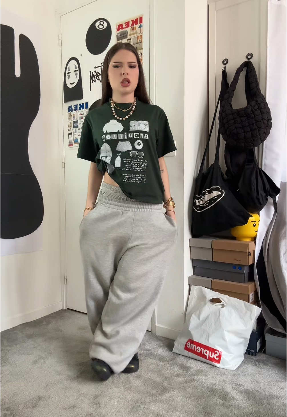 le beurre et l’argent du beurre (sombre époque pour les connaisseurs) #fyp #pourtoi #streetwear #folies #vitamine #weekday #clogposite #brouillon #stussy #cos 