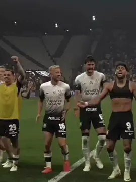 Dance 🎶 Eu amooo de mais 🖤🤍 #corinthians  #vaicorinthians #yurialberto #danc #🖤🤍 