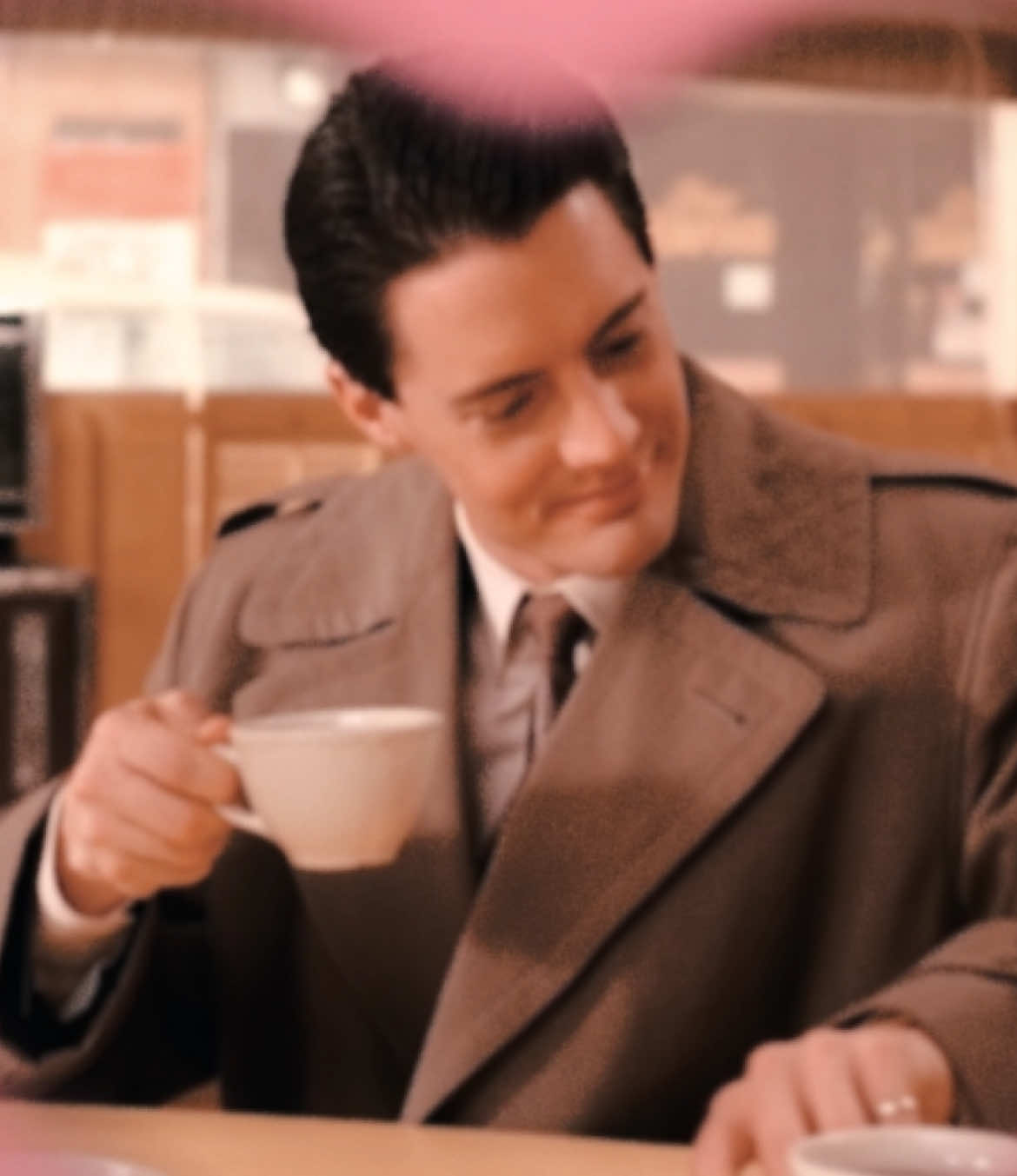 Sooo theres these two detectives #twinpeaks #dalecooper #harrytruman #kylemachlachlan #laurapalmer #davidlynch #bjork 