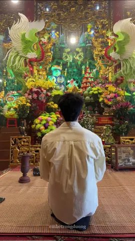 Chữa lành cùng Trọng Dương’s voice phiên bản lời chia sẻ. Tối qua nằm nghe lại live cậu hôm 17 nên làm tập này dạng podcast tặng các mợ. Nhớ nghe cậu nhắn nhủ cố gắng tu tập, làm việc thiện tạo phúc đức nha. (Nguồn ảnh @chiecquatdocauduong, voice live cậu @phantrongduong33) #trongduong #trongduong33 #trọnggdươngg #phantrongduong