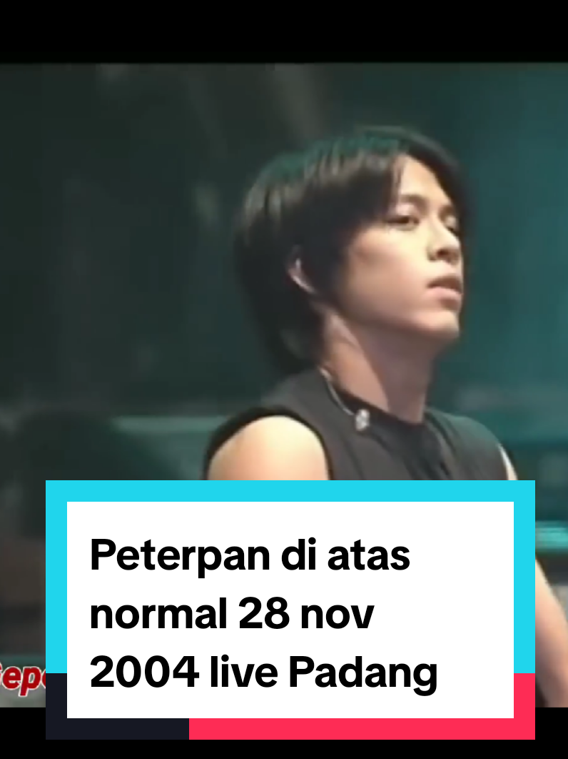 Peterpan _ Di atas Normal live konser stadion Agus Salim Padang 28 November 2004 #peterpan #ariel #arielnoah #arielpeterpan #konserpeterpan #noah #padang 