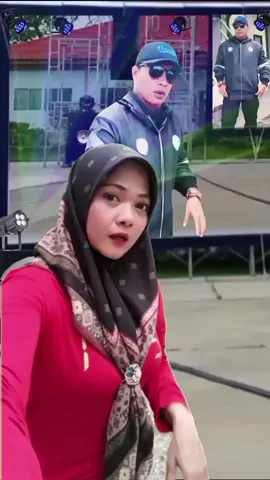 Next Part ke,2 masih joged duet bersama @Mak sri1  dengan WAKUNCAR , Waktu Kunjung Pacar 💃🤭🙏 #hiburantiktok #wakuncar  #dangdutasik  #joged  #jogedviral  #jogedasik  #💃  #viralvideo  #trending  #fypシ゚ 