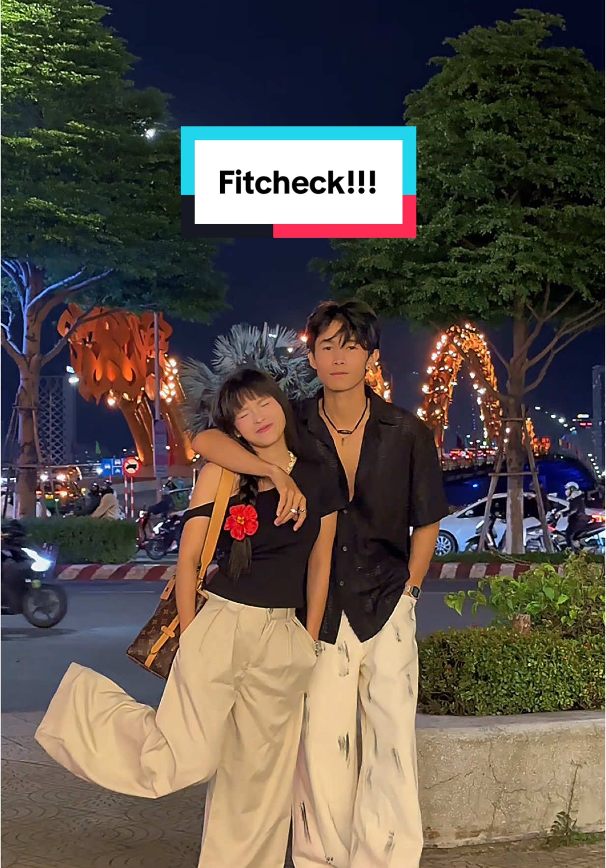 Hello Đà Nẵng ✌🏽✌🏽 #couplevibe #dulich #danang #fitcheck #review 