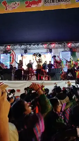 #Ayacucho #Campeón en #Pukllay 2025 #Comparsa #San #Miguel #Arcángel, levantó nuevamente el trofeo en el evento Nacional🎉🎈 Dejando en alto a nuestra región Ayacucho. 🏆#Felicitaciones a los #Bicampeones👏 ✨️🎊
