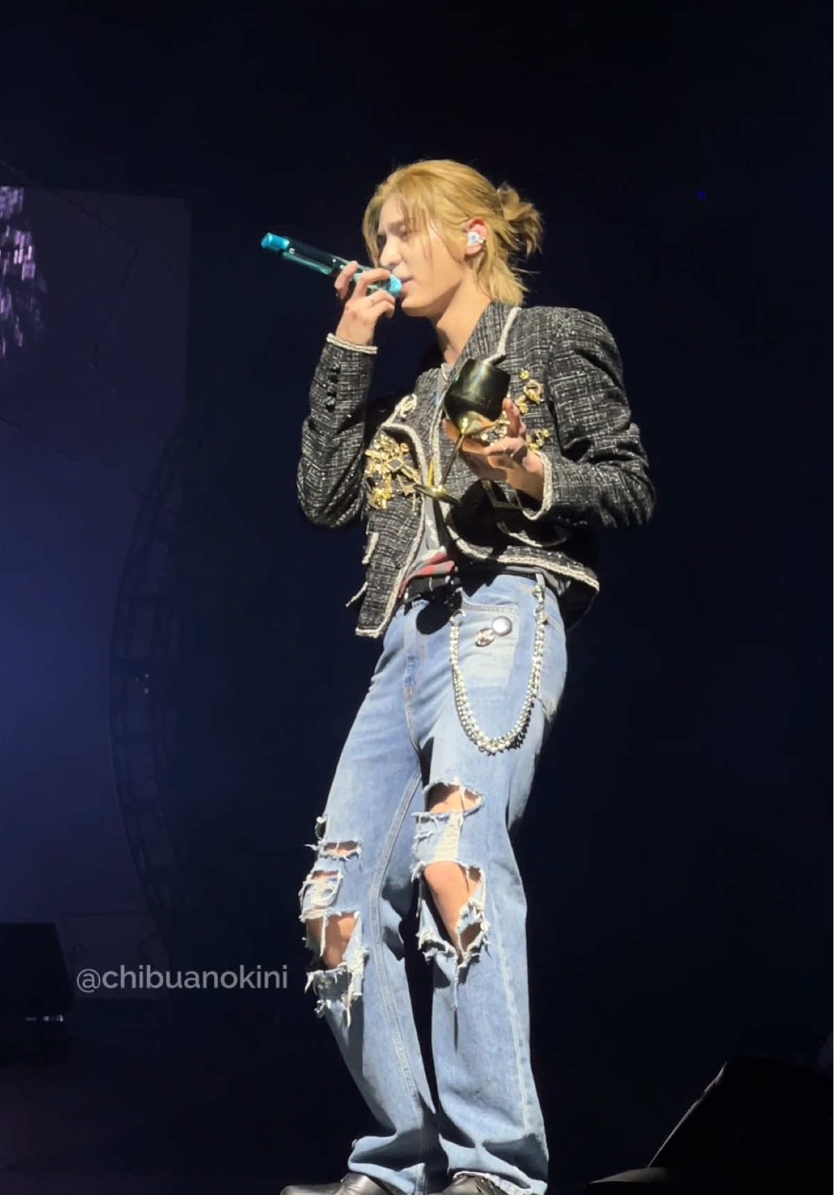 Leehan’s end line (l i f e i s c o o l) 🥂  Pag pasensyahan napo ang singalong at sigaw 😆 #KNOCK_ON_Vol_1_IN_MANILA #BOYNEXTDOORinMANILA #BOYNEXTDOOR #leehan #onedoor #fyp 