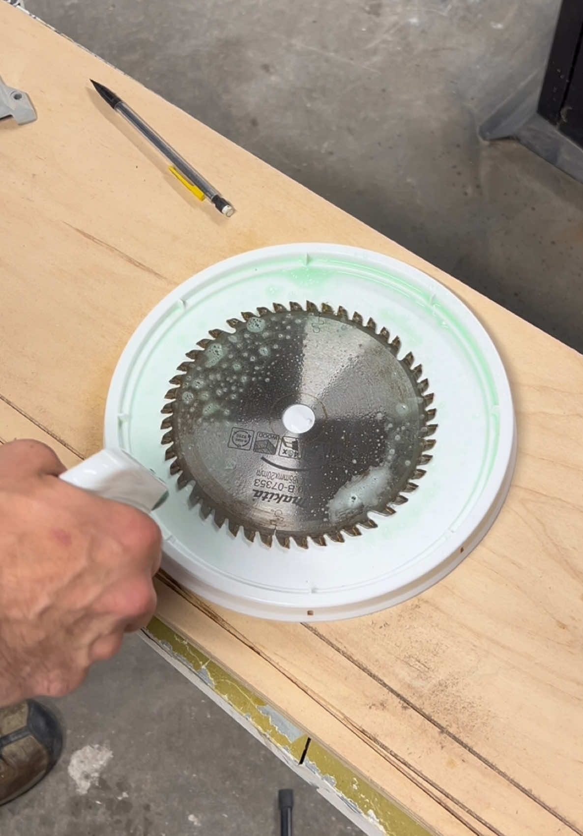 Easily 2x the life of your blade before needing a resharpening. #DIY #construction #remodeling #diyproject #carpentry #bathroommakeover 