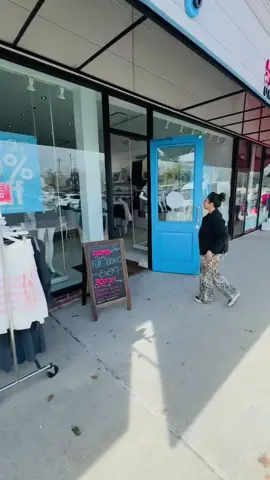 Visit Vanilla Sky 📍Rye Brook, NY for 30% off the entire store, exciting raffles, and sweet treats as a thank you to our amazing customers! We 💙 you! Today 3/22 only