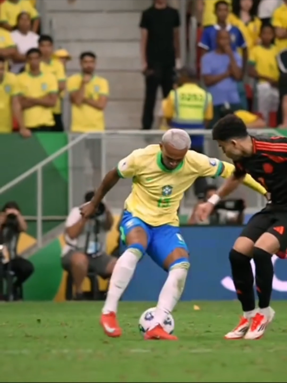 Wesley - The Young Promisse of Flamengo - Skills  #football  #futebol #footballtiktok  #skills  #Flamengo 