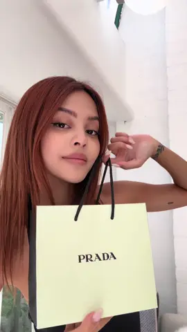 Welcome To Australia @Prada Beauty And Prada Beauty Global Creative Makeup Artist Lynsey Alexander Spent the day with Lynsey & got to see & learn all about the world of Prada beauty #PradaBeauty  #RethinkingBeauty #PradaMakeup #PradaSkincare #ad