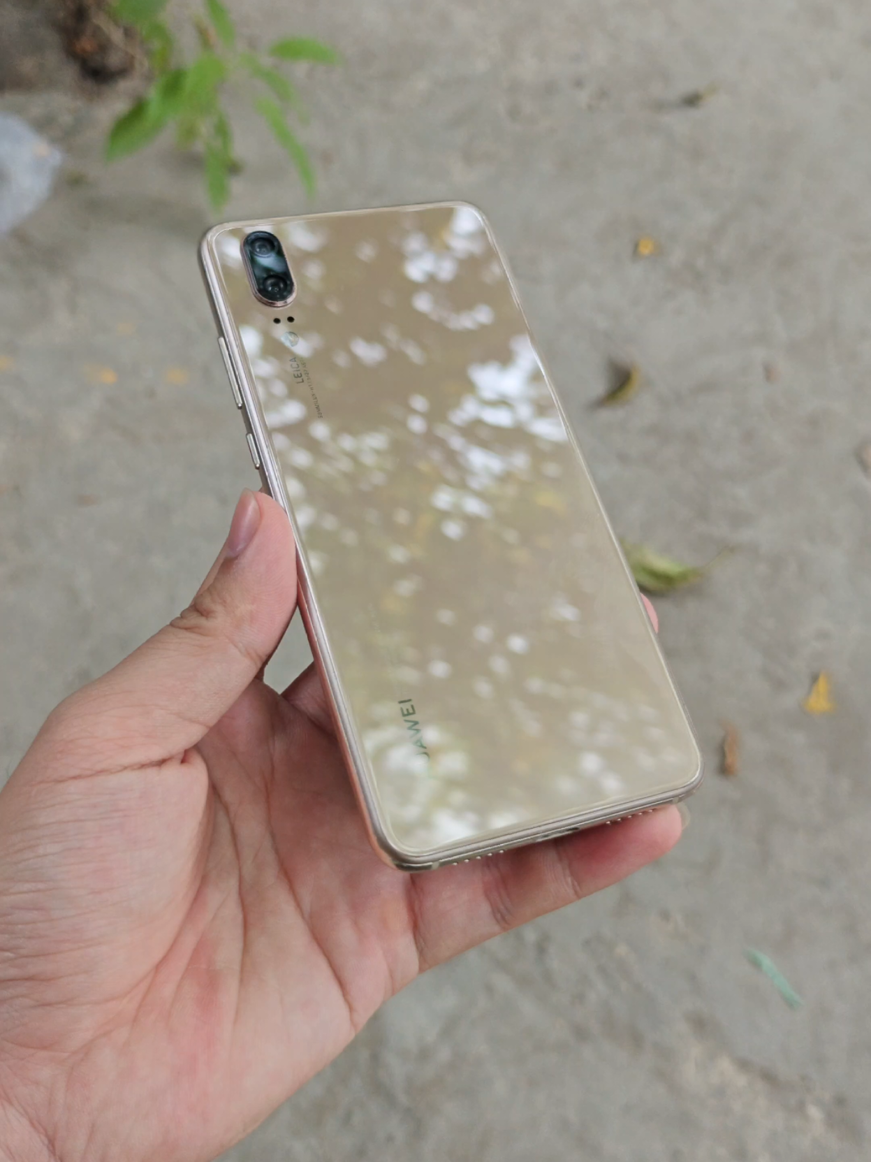 Ra mắt đã lâu nhưng Huawei P20 nhìn vẫn rất đẳng cấp trong nào 2025 #TReviewsVN #xuhuong 