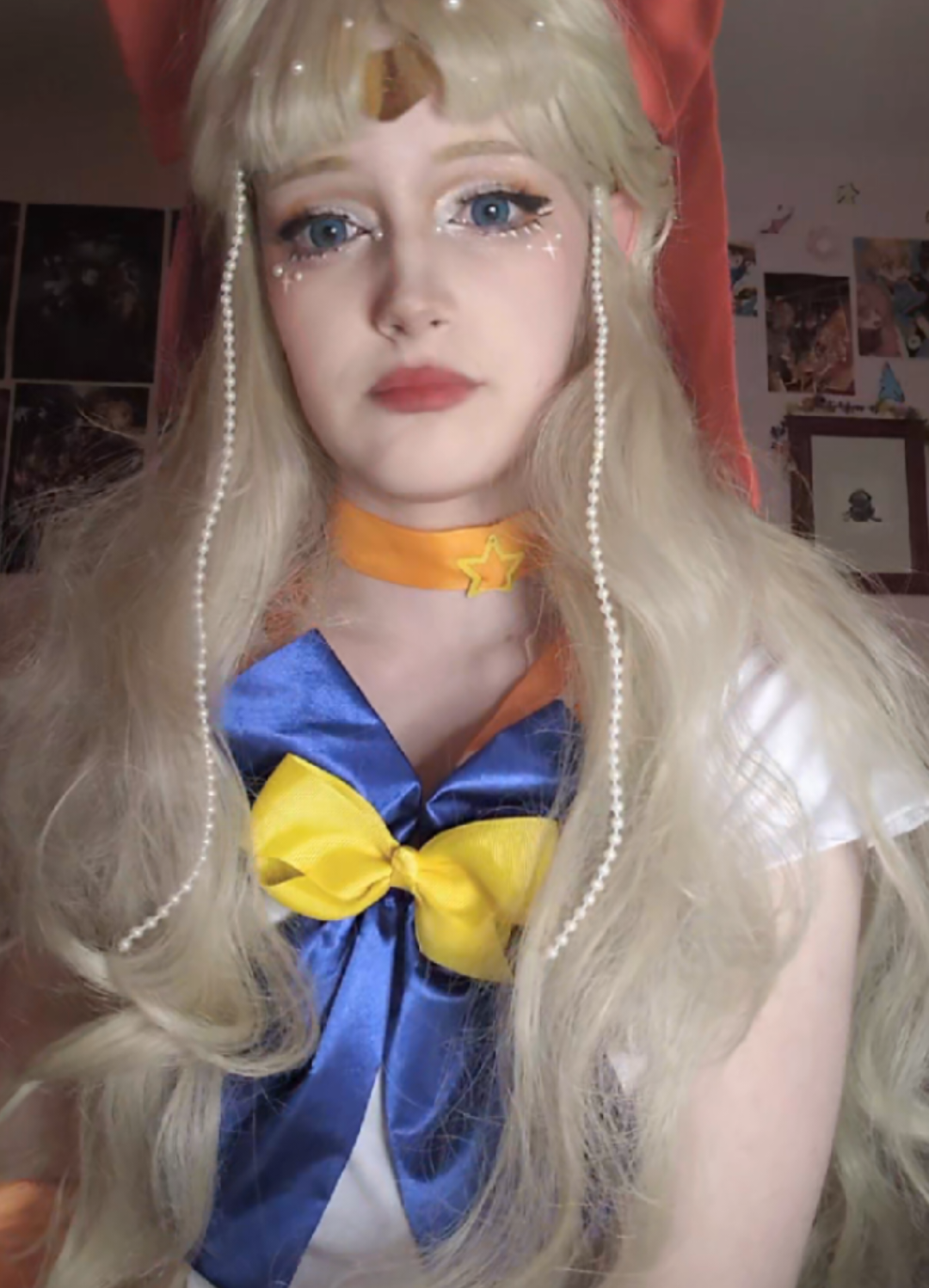 girl look at the camera 🥀🥀  #fyp #cosplayer #cosplay #anime #animecosplay #danganronpa #chiaki #kangel #needystreameroverload #jinx #arcane #rachgardner #angelsofdeath #kagaminerin #vocaloid #xiangling #GenshinImpact #mitsuri #demonslayer #yashironene #tbhk #sailormoon #sailorvenus 