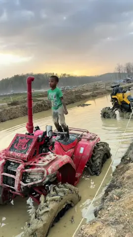 This my biggest fan😂💪🏽my lil buddy be turnt!#fypシ #fypシ゚viral #ItsTooEasy #hondaboat #4wheeler #mudlife #countrylife #mudding #givemeabeer 