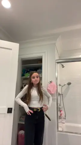 🫶🏼♠️🧁🐇