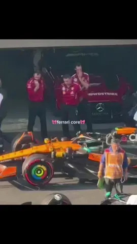 #foryou #fyp #formula1 #F1 #charlesleclerc #charlesleclercedit #charlesleclerc16 #cl16 #ferrarif1 #tifosi #lewishamilton #lewishamilton_44 #lewishamiltonedit #mclarenf1 #mclaren 