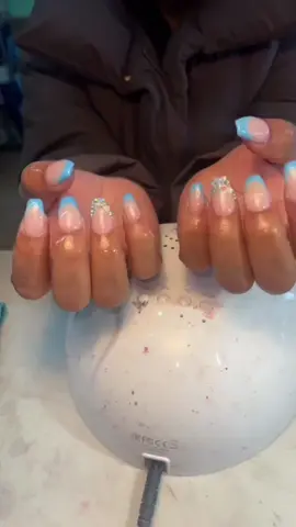 ✨#creatorsearchinsights #nailsalon #nailstech #bluenails💙 #SelfCare #bx #bxnailtech 