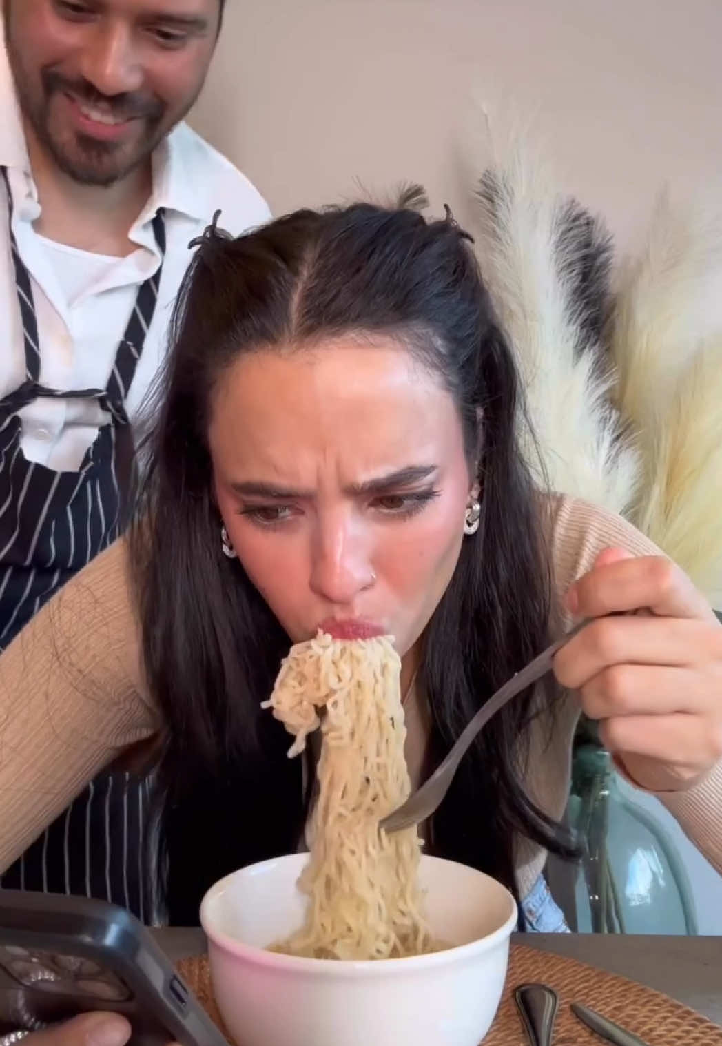 This is not what I ordered LOL #hairtok #hair #hairstyle #food #Foodie #foodietiktok #hungry #ramen #ninadrama #hairtransformation #hairstylist 