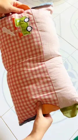 Gối ôm cotton thêu nhiều hoạ tiết cho bé đi học mẫu giáo #goi #goiom #goichobe #bedihoc #muataitiktok #tiktok #xh #review #tiktokshop #mevabe