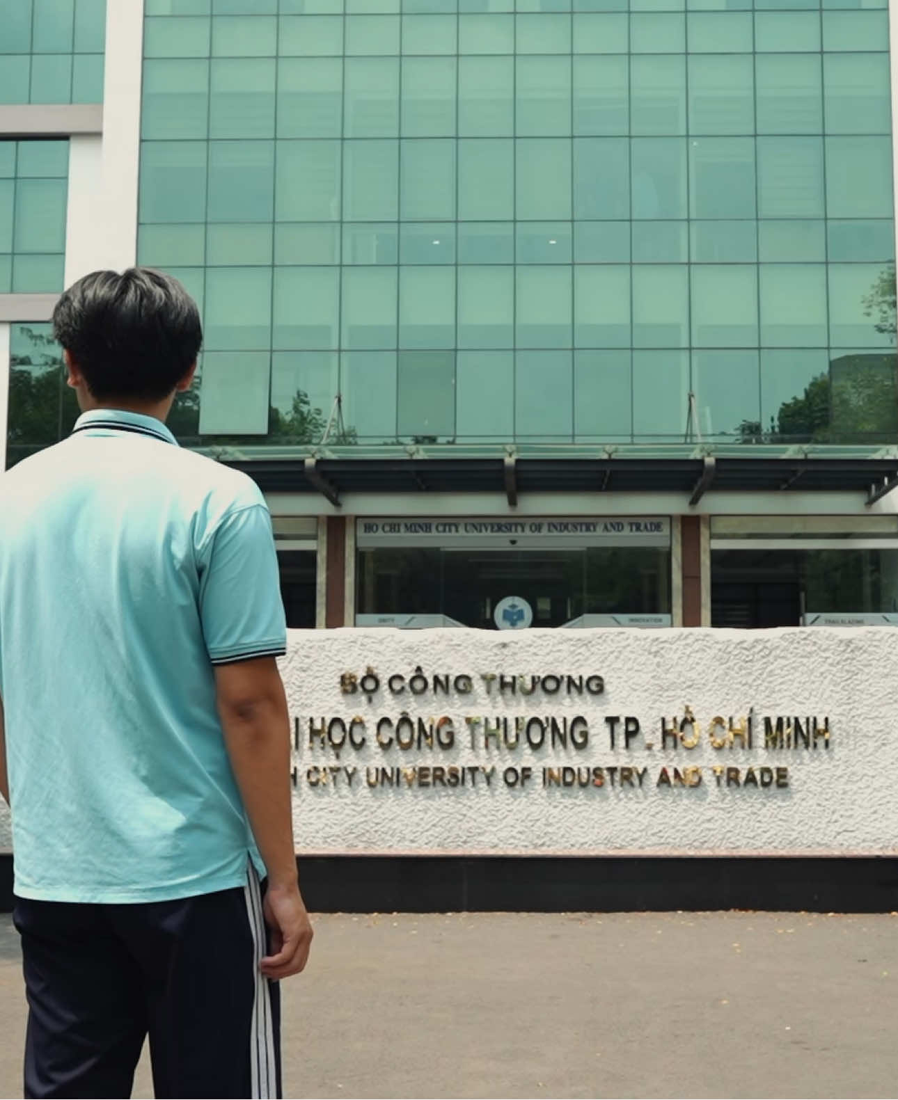 Tháng 9 này, hẹn cậu ở Đại học Công Thương TP.HCM nhé 🥰🥰🥰 #huit #huitmedia #tuyensinhhuit #dhcongthuongtphcm #sinhvienhuit #DaihocCongThuongTPHCM #HUITMEDIA 