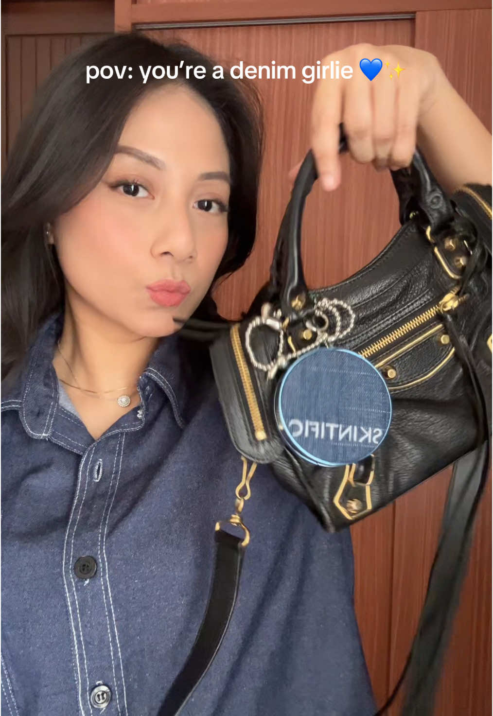 skintific denim cushion packaging so chic i want to carry it as bag charm everywhere i gooo 🤩💙