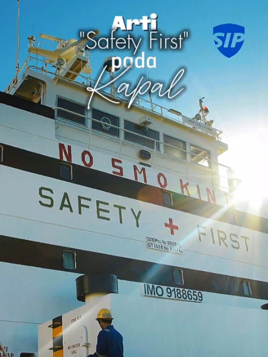 Hai sobat SIP ! ⚓️ Tahukah kalian bahwa tulisan “Safety First” di kapal bukan sekedar slogan tetapi ada alasan utama di dalamnya : 1.	Meningkatkan Kesadaran Keselamatan Menjadi pengingat visual bagi semua orang di kapal untuk selalu berhati-hati dan mematuhi prosedur keselamatan. 2.	Mengurangi Resiko Kecelakaan Dengan menanamkan budaya keselamatan, awak kapal lebih sadar akan potensi bahaya di laut. 3.	Kepatuhan terhadap Regulasi Regulasi Internasional seperti SOLAS (Safety of Life at Sea) mewajibkan kapal untuk memiliki system dan prosedur keselamatan yang jelas, termasuk papan peringatan. 4.	Melindungi Awak dan Penumpang Sebagai Industri yang beroperasi di lingkungan yang tinggi resiko, keselamatan adalah prioritas utama. 5.	Menjaga Kelancaran Operasi Kapal Dengan mengutamakan keselamatan, kapal dapat beroperasi dengan lancer dan efisien. #supraindolubprakasa #safetyfirst #marinesafety #maritimesafety #shipsafety #safetyatsea #seafarerslife #worksafety #zeroaccident #shipcrew #SOLAS #stayalertstaysafe #marinelife #lifeatsea #workatsea 