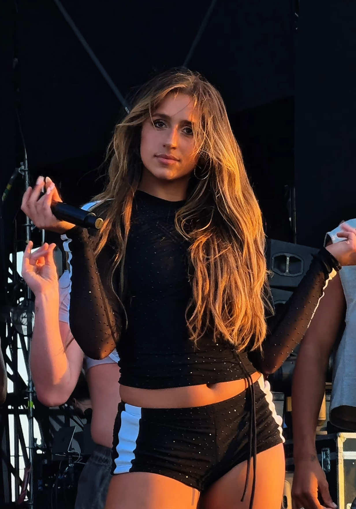 Tate Mcrae en Lollapalooza Chile con ‘Its ok im ok’ 💖 #tatemcrae #lollapalooza @tate mcrae @lollapaloozacl @Lollapalooza 