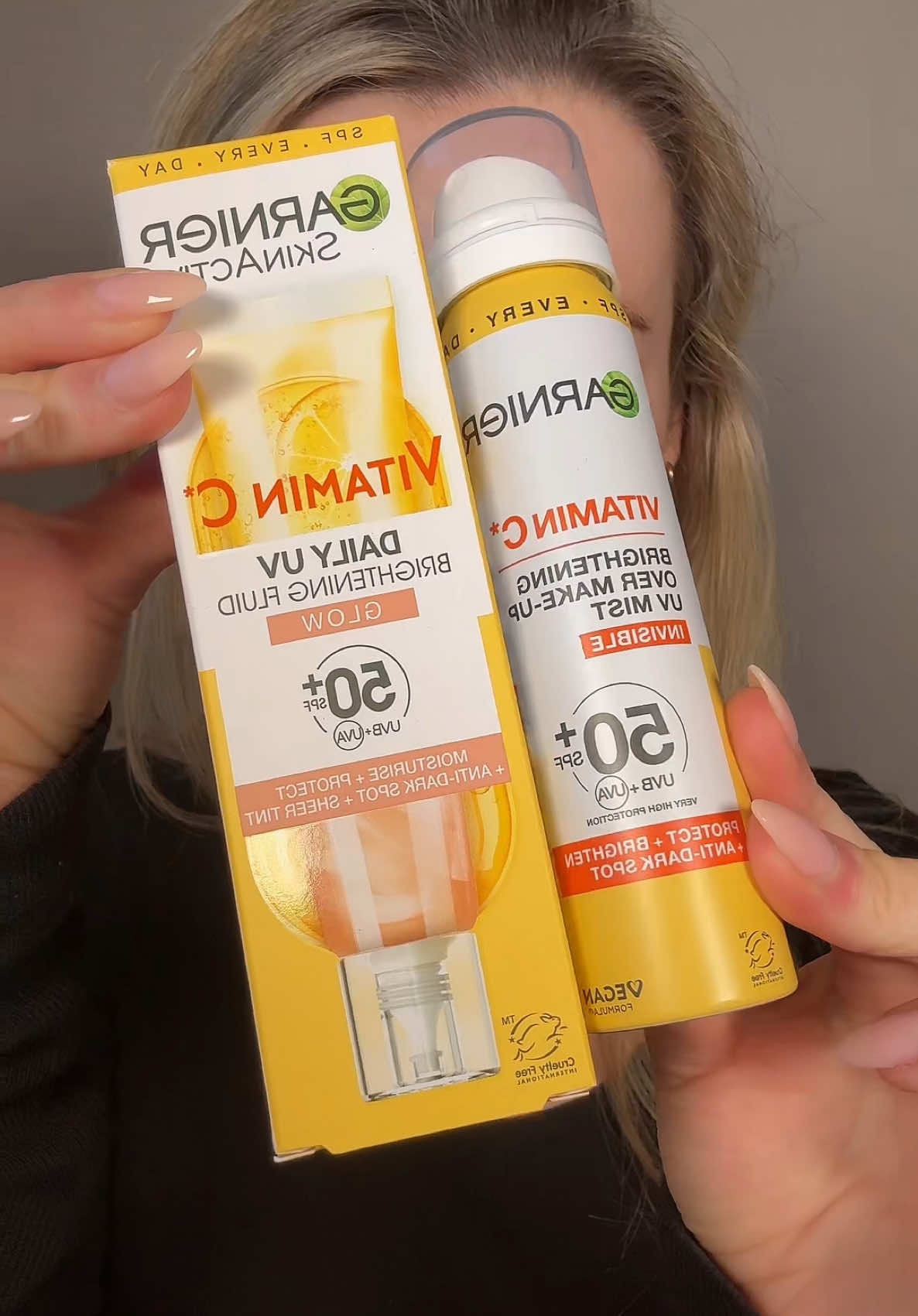 A new over makeup SPF50 mist✨ @Garnier #garnier #garniervitamincspf #garnierovermakeupspf #spfspray #garnierskincare #glowyskin #fyp #foryou 