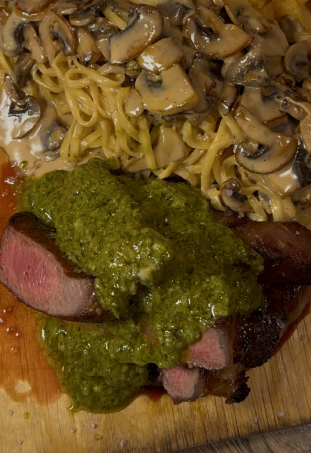 @Wamo_Steak_Dortmund startet mit einem einzigartigen Konzept: All you can eat Steak🥩 Ab dem 29.3.25 Erwarten euch exklusive Angebote, schaut unbedingt vorbei und verpasst diese Köstlichkeiten nicht 🤤🤌🏻 #fyp #viral_video #steak #dortmund #allyoucaneat #fyfy #nrw #dortmundcity 
