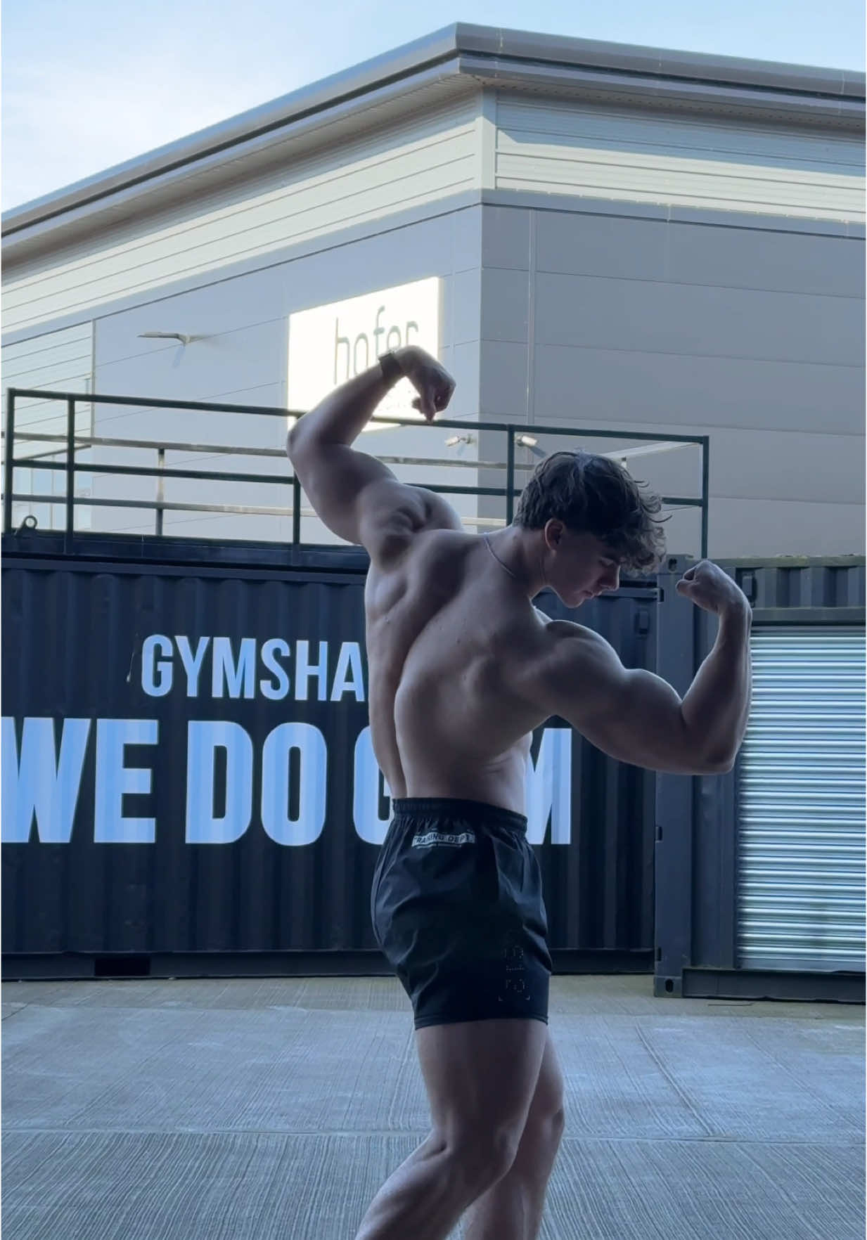 Life as a gymshark athlete 🫶🏼 (fotogr. to post this whoops) #gym #Fitness #inspiration #motivation #german #workout 