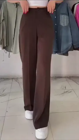 🔥 Calça Pantalona Alfaiataria Premium Wide Leg-Tendência Luxo De R$ 129,00 💰 *Por R$ 52,99* 😱 🛒 Compre agora 👉 https://s.shopee.com.br/8AIDvBvL6q ⚠️ Promoção sujeita à alteração de preço e estoque do site me siga para mais dicas.