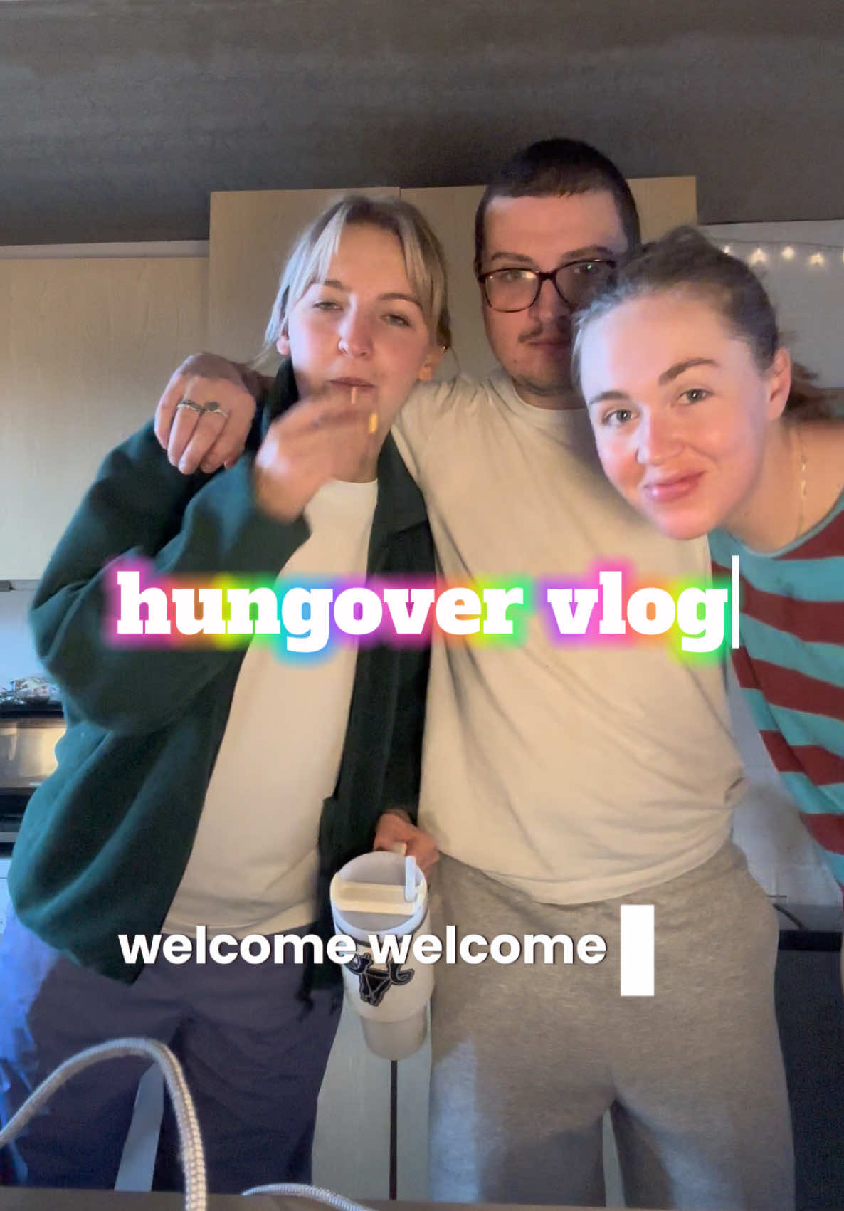 hungover hang 🥰 #Vlog #hanging #sunday #toastie #food 