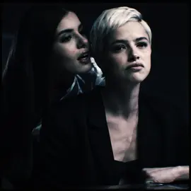 angel sempre atiçando a giovana intro ib:@Ravencosmic #camilaqueiroz #edit #verdadessecretas #angel #giovana #aftereffectsedits 