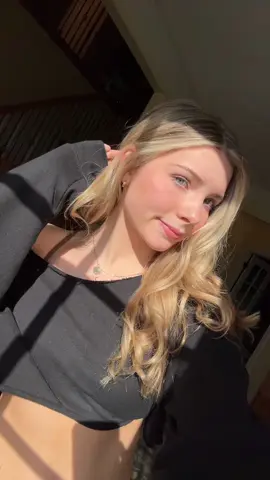 back blondeee