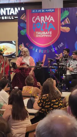 A Véia ta precisando de aulas de Inglês!!! It Must Have Been Loved - Roxette (Me mostra o bilau)🤣🤣🤣😅😅😝😝